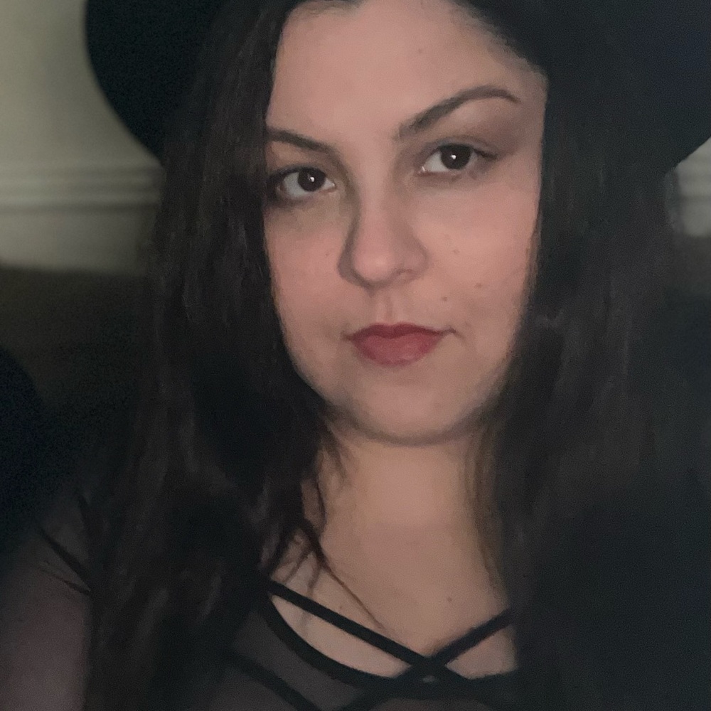 Meet your Posher, Amy